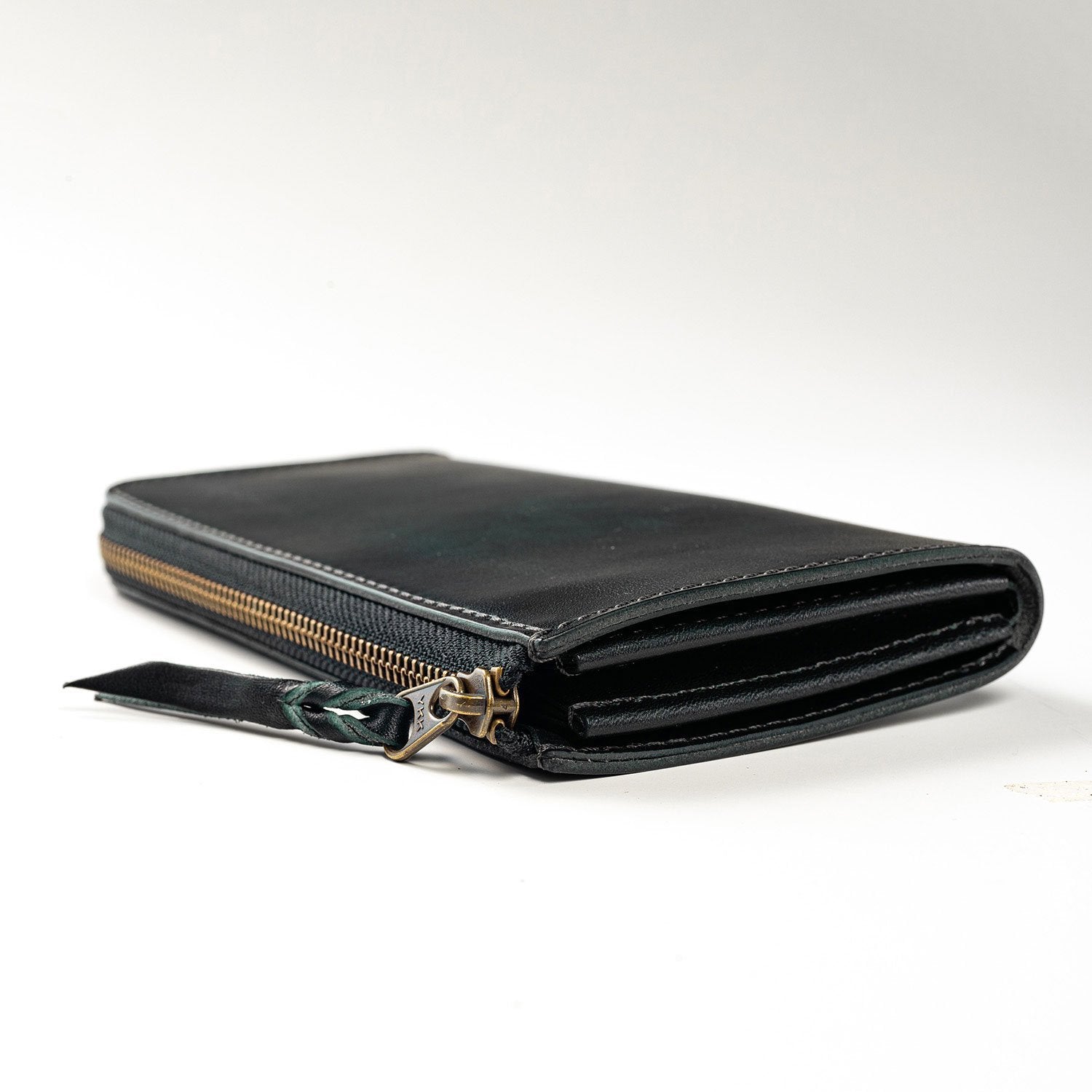 Smith "カードが立つ" 長財布 - RUBATO&Co.